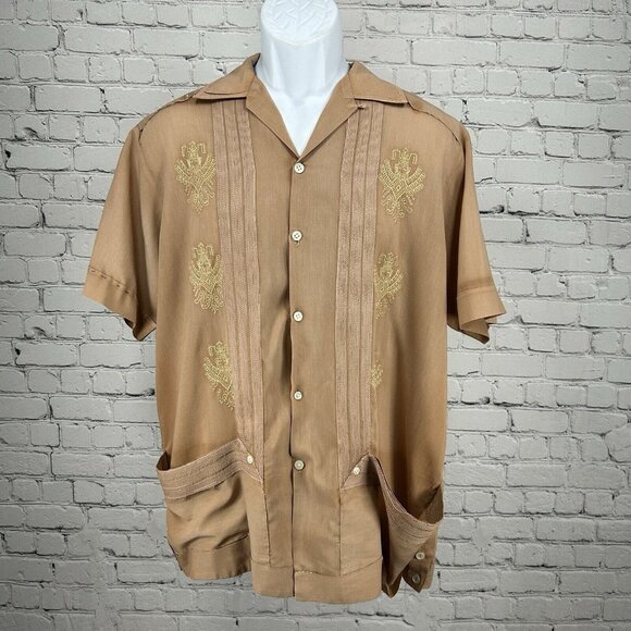 Guayabera Guaya Teca Salmon Pink Embroidered Short Sleeeve Button Up Size XL - Picture 1 of 11